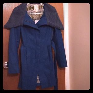 A size 2 gorgeous turquoise coat; brand new